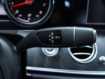 Mercedes Klasa E W213 Cabrio 2.0 200 184KM 2018 Mercedes E E 200, Automat, Skóra, Navi, Klima, zdjęcie 21