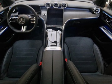 Mercedes GLC C254/X254 2025 GLC Coupe 200 d 4-Matic AMG Line 2.0 (163KM) 2025, zdjęcie 8