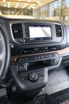 Toyota 2022 Toyota Proace Verso Verso 2.0 D4-D Long Family Aut. 2.0 Diesel 177KM, zdjęcie 11