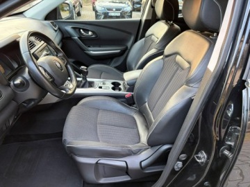 Renault Kadjar Crossover 1.2 Energy TCe 130KM 2015 Renault Kadjar 1.2 TCE 130 KM BOSE Full LED, zdjęcie 12