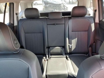 Volkswagen Tiguan II 2023 Volkswagen Tiguan SE 2023 2.0l 2.0 Benzyna 184KM, zdjęcie 3