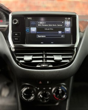 Peugeot 208 I Hatchback 3d 1.2 VTI 82KM 2014 Peugeot 208 Salon PL Czujniki Kamera niski przebieg Gwarancja w cenie Waw, zdjęcie 21