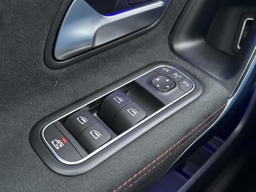 Mercedes Klasa A W177/V177 Sedan Facelifting 1.3 200 163KM 2023 Mercedes-Benz A 200 A 200 Limuzyna/ Stylizacja AMG, zdjęcie 25