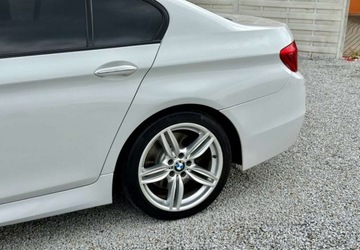 BMW Seria 5 F10-F11 Limuzyna Facelifting 550i 450KM 2014 BMW Seria 5 BMW Seria 5 550i Luxury Line 4.4 Benzyna 450KM, zdjęcie 25