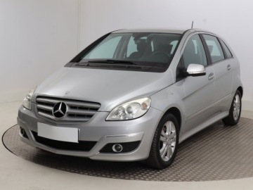 Mercedes Klasa B W245 180 CDI 109KM 2011 Mercedes B B 180 CDI , Navi, Klima, Tempomat,ALU, zdjęcie 1