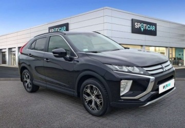 Mitsubishi Eclipse Cross SUV 1.5 T 163KM 2017 Mitsubishi Eclipse Cross 1.5 T Invite Plus CVT 1.5 Benzyna 163KM, zdjęcie 2