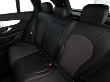 Mercedes Klasa C W205 Kombi 180 156KM 2017 Mercedes C 180 Avantgarde półskóra navi grzane, zdjęcie 16