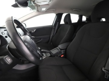 Volvo V40 II Hatchback Facelifting 2.0 D2 120KM 2018 Volvo V40 2.0D Niski przebieg Navi Czujniki, zdjęcie 12