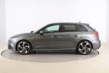 Audi A3 8V Sportback 5d Facelifting 1.5 TFSI 150KM 2018 Audi A3 1.5 TFSI, Salon Polska, Automat, Navi, zdjęcie 2