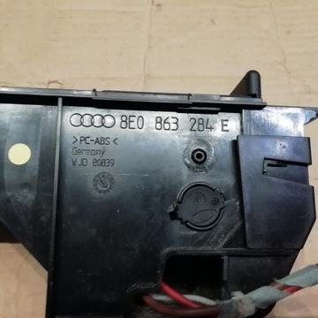 ZAPALOVAČ 8E0863284E KOLOR: SOUL AUDI A4 B6 00-05