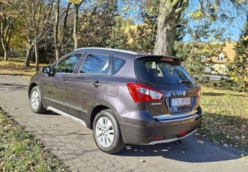 Suzuki SX4 I Sedan 1.6 VVT 120KM 2013 Suzuki SX4 S-Cross Suzuki SX4 S-Cross 1.6 Benzyna 120KM, zdjęcie 1