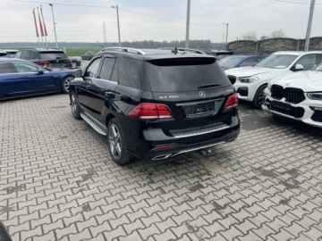 Mercedes GLE W166/C292 SUV 3.0 350d 258KM 2017 Mercedes GLE 350 4Matic HAK Kamery360 Skóra, zdjęcie 3