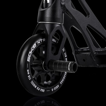 Черные подножки для самоката (2 шт.) — P1 + ключи — аксессуар для трюков