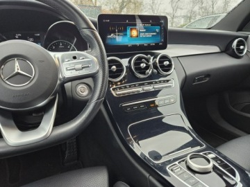 Mercedes Klasa C W205 Kombi Facelifting 2.0 220d 194KM 2019 Mercedes C 220 2,0 diesel 194KM Automat AMG, zdjęcie 12