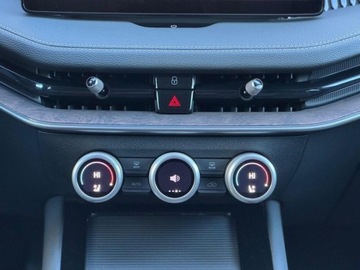 Skoda Superb III Kombi Facelifting 2.0 TDI SCR 150KM 2024 Skoda Superb LK 2.0 TDI 150 KM DSG VAT23 DCC Matrix LED Wentylacja Masaze, zdjęcie 18