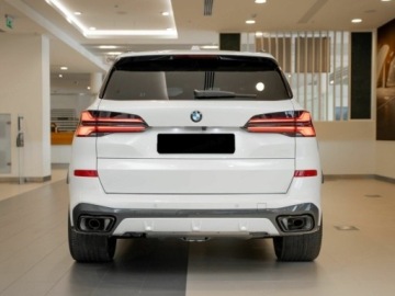 BMW X5 G05 SUV Facelifting 3.0 30d 298KM 2025 BMW X5 xDrive30d Sport Suv 3.0 (298KM) 2025, zdjęcie 3