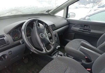 Volkswagen Sharan I 2.8 i VR6 24V 204KM 2001 Volkswagen Sharan Volkswagen Sharan 2.8 BenzynaLPG 204KM, zdjęcie 2