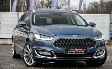 Ford Mondeo V Kombi 2.0 TDCi 180KM 2019 Ford Mondeo VIGNALE FUL LED skora grzane fotele navi. Idealny 2.0 Diesel