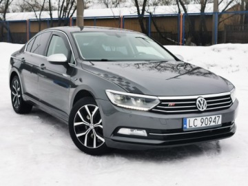 Volkswagen Passat B8 Limousine 1.6 TDI BlueMotion Technology 120KM 2017 VW PASSAT 1.6 TDI Comfortline , Pakiet R-line, Automat, 2x Klucz, Nawigacja