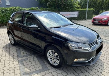 Volkswagen Polo V Hatchback 3d Facelifting 1.0 60KM 2014 Volkswagen Polo 1,0 60KM Klima Serwis 2xPDC 1Wlasciciel Benzyna 60KM, zdjęcie 2