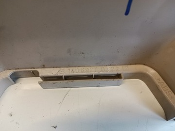 нижняя накладка средней стойки Mercedes W140 1406920322