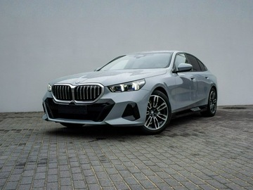 BMW Seria 5 G90-91 2025 BMW 520 Sedan - Dostępny od ręki!, zdjęcie 2