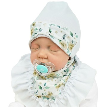 CZAPKA APASZKA biały komplet w kwiaty r. 38-40
