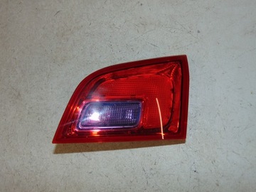 lampa w klapę prawy tył OPEL ASTRA J IV KOMBI LIFT 13282247