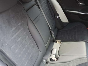Mercedes Klasa C W206 Limuzyna 1.5 200 204KM 2025 C Klasa 200 4-Matic AMG 1.5 204KM, zdjęcie 8