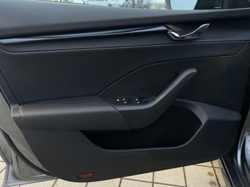 Skoda Octavia IV Liftback 1.5 TSI EVO 150KM 2023 Skoda Octavia Ambition ! Kamera Cofania ! Tempomat, zdjęcie 11