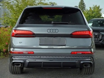 Audi Q7 II SUV Facelifting  3.0 50 TDI 286KM 2026 AUDI Q7 50 TDI quattro S Line Suv 3.0 (286KM) 2026, zdjęcie 1