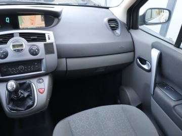 Renault Grand Scenic I 1.9 dCi 130KM 2008 Renault Grand Scenic 1.9 dCi, 7 miejsc, HAK, zdjęcie 7