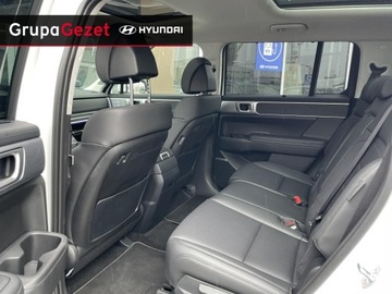 Hyundai Santa Fe V 1.6 T-GDI HEV 215KM 2025 Hyundai Santa Fe MY25 215KM 4WD w wersji Platinum + Tech + Sun biały Matt, zdjęcie 9