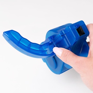 КОМПЛЕКТ ДЛЯ ОЧИСТКИ И СМАЗКИ ВЕЛОСИПЕДНОЙ ЦЕПИ ЩЕТОЧНАЯ МАШИНА