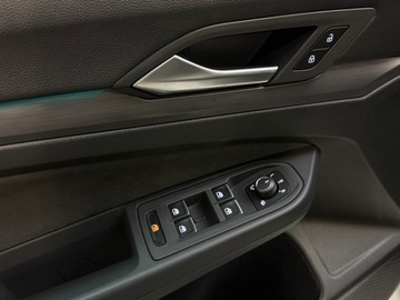 Volkswagen Golf VIII Variant 1.5 eTSI 130KM 2024 Volkswagen Golf Volkswagen Golf Style, zdjęcie 16