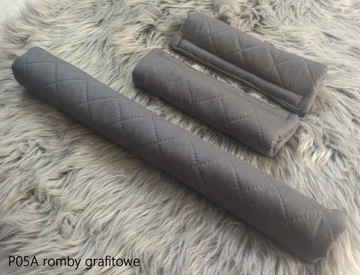 В комплекте: накладки на ремни безопасности и оголовье коляски, выкройки.