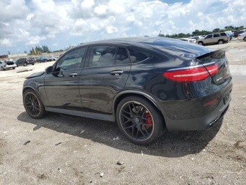 Mercedes GLC C253 2019 Mercedes-Benz GLC 2019 MERCEDES-BENZ GLC COUPE 63 S 4MATIC AMG 4.0 Benzyna, zdjęcie 2