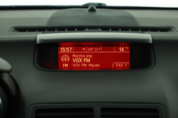 Opel Meriva II Mikrovan Facelifting 1.4 Twinport ECOTEC 100KM 2015 Opel Meriva 1.4 i, Klima, Klimatronic, Tempomat, zdjęcie 12