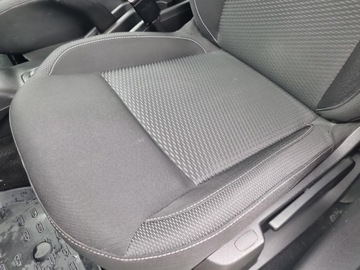 Dacia Duster II SUV 1.5 Blue dCi 115KM 2021 Dacia Duster 1.5 Blue dCi Comfort II (2017-) Dacia, zdjęcie 19