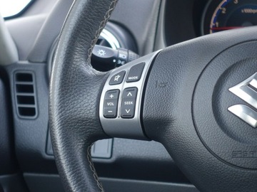 Suzuki SX4 I Hatchback Facelifting 1.6 VVT 120KM 2010 Suzuki SX4 1.6, zdjęcie 24