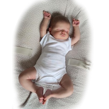 Śpiący żółty sweterek lalka reborn baby 49cm