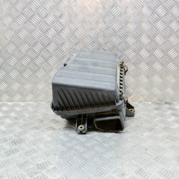 HYUNDAI TERRACAN 2004 POUZDRO FILTRU VZDUCHU
