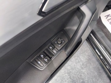 Volkswagen Tiguan II SUV 2.0 TDI 150KM 2018 Volkswagen Tiguan II 2.0 VW Nawi, Kamera, ACC, Asystent pasa, zdjęcie 9