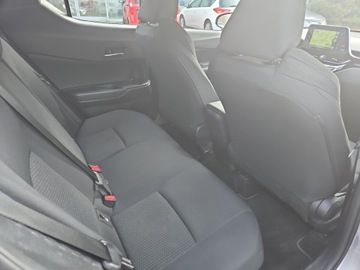 Toyota C-HR I Crossover 1.8 Hybrid 122KM 2018 Toyota C-HR 1.8 Hybrid Premium, zdjęcie 17