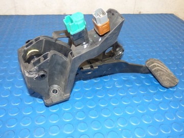 Педаль тормоза автомат 465013026R RENAULT CAPTUR II