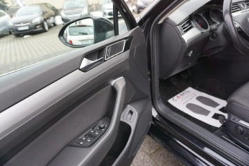 Volkswagen Passat B8 Variant 1.6 TDI 120KM 2015 Volkswagen Passat Zarejestrowany, Rok Gwarancji,, zdjęcie 8