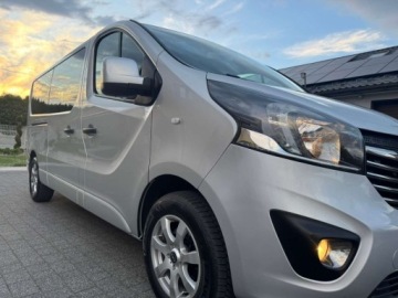 Opel Vivaro B Kombi Extra Long H1 2,9t 1.6 BiTurbo 125KM 2018 Opel Vivaro Auto sprowadzone z Niemiec Serwisowane Bezwypadkowe 1.6 Diesel, zdjęcie 11