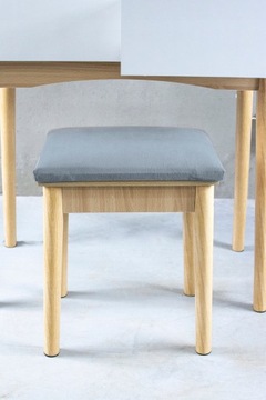 Туалетный столик для скандинавской косметики со светодиодным зеркалом