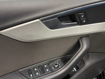 Audi A4 B9 Limousine Facelifting 2.0 35 TFSI 150KM 2023 Audi A4 Limousine Limusine 35 TFSI mHEV S line S t, zdjęcie 17