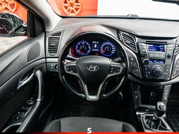 Hyundai i40 Kombi Facelifting 1.7 CRDi 141KM 2015 HYUNDAI i40 1.7 CRDi BlueDrive Combi 141KM 2015, zdjęcie 10
